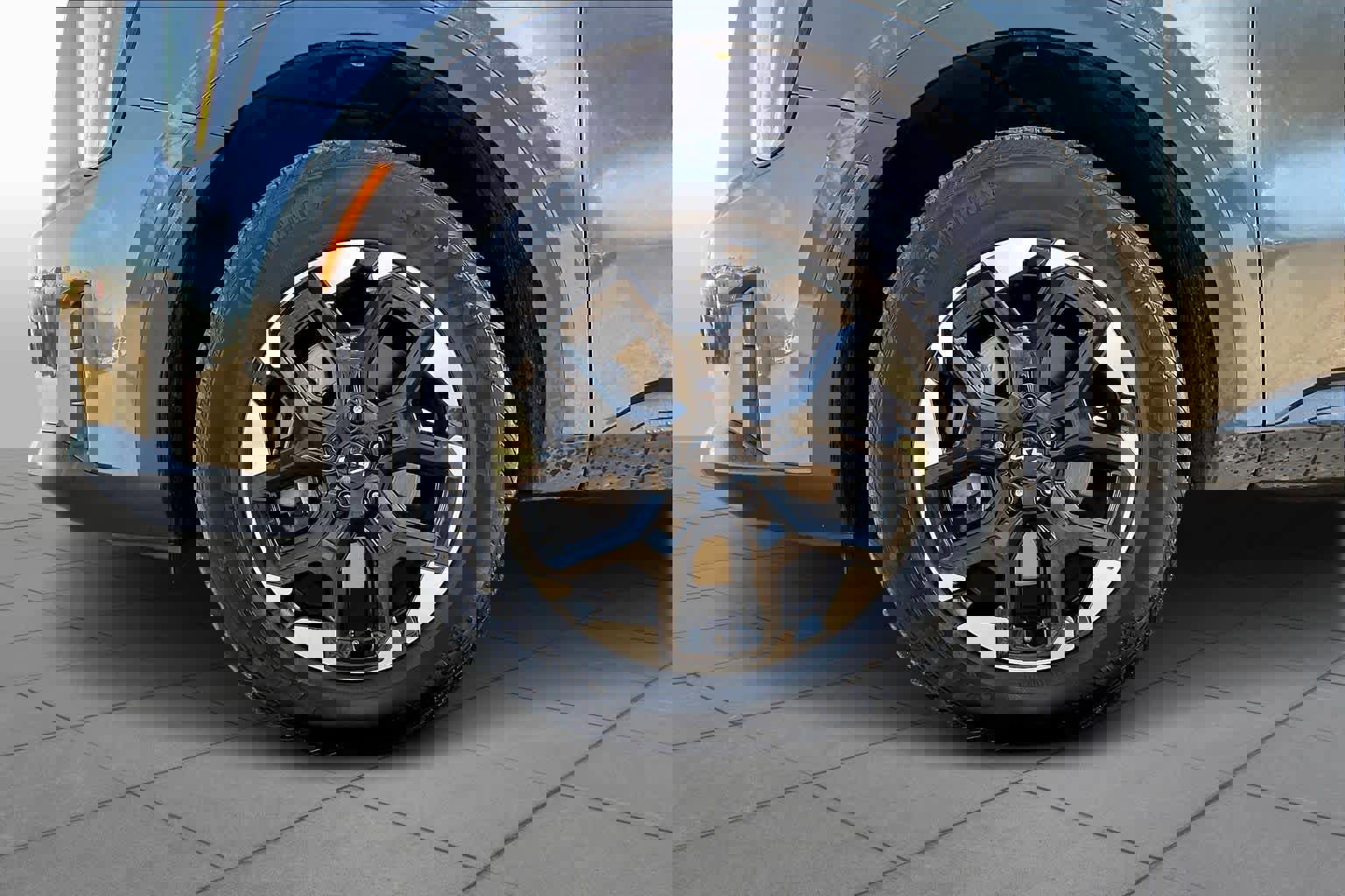 Used 2024 Kia Sorento S image 10