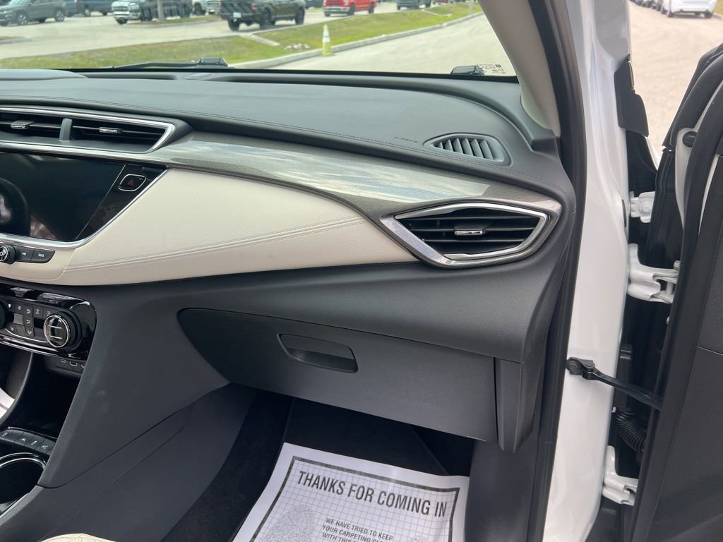 Used 2022 Buick Encore GX Essence w/ Advanced Technology Package image 40