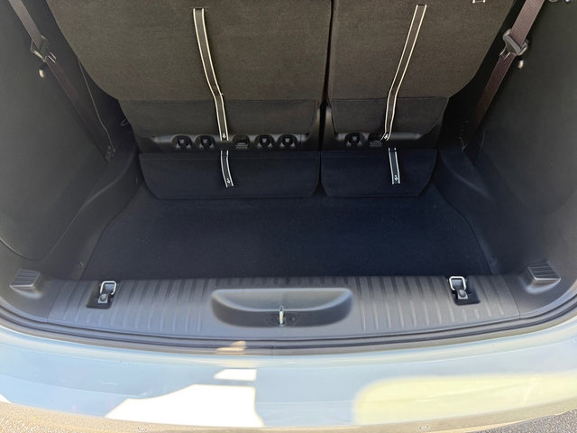 New 2026 Chrysler Pacifica Select image 22
