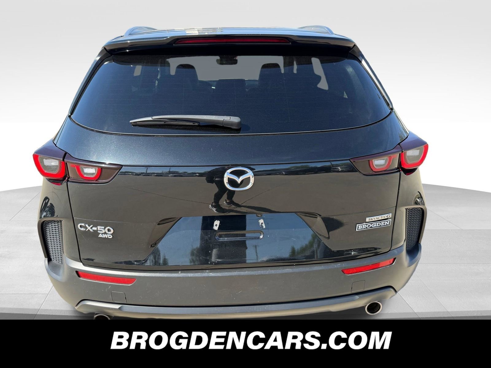 Used 2024 MAZDA CX-50 AWD 2.5 S w/ Preferred Package image 7