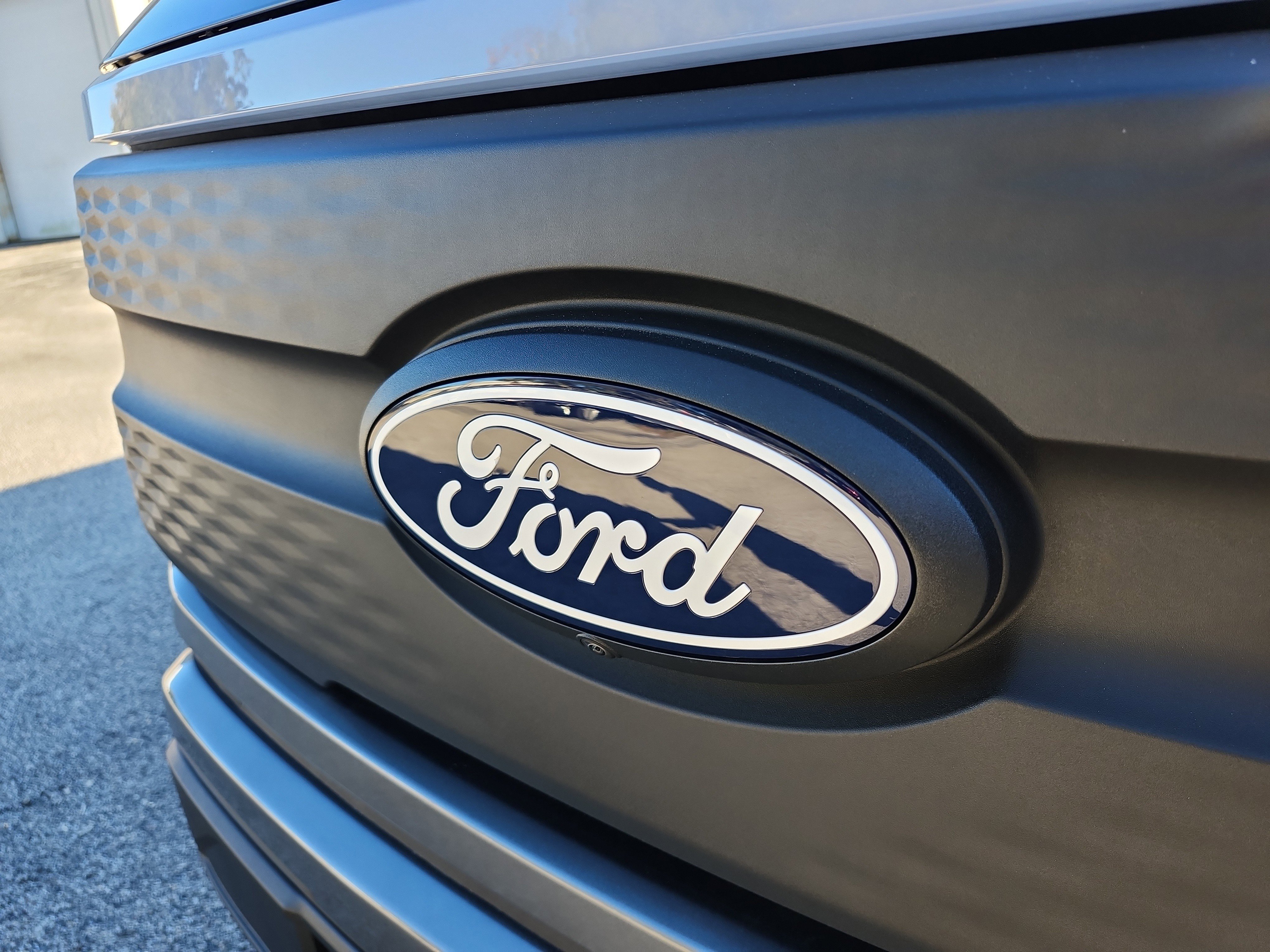 New 2025 Ford F150 Lightning XLT image 20