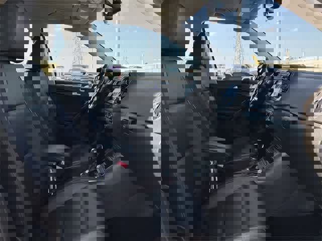 Used 2017 Volkswagen Tiguan S image 17