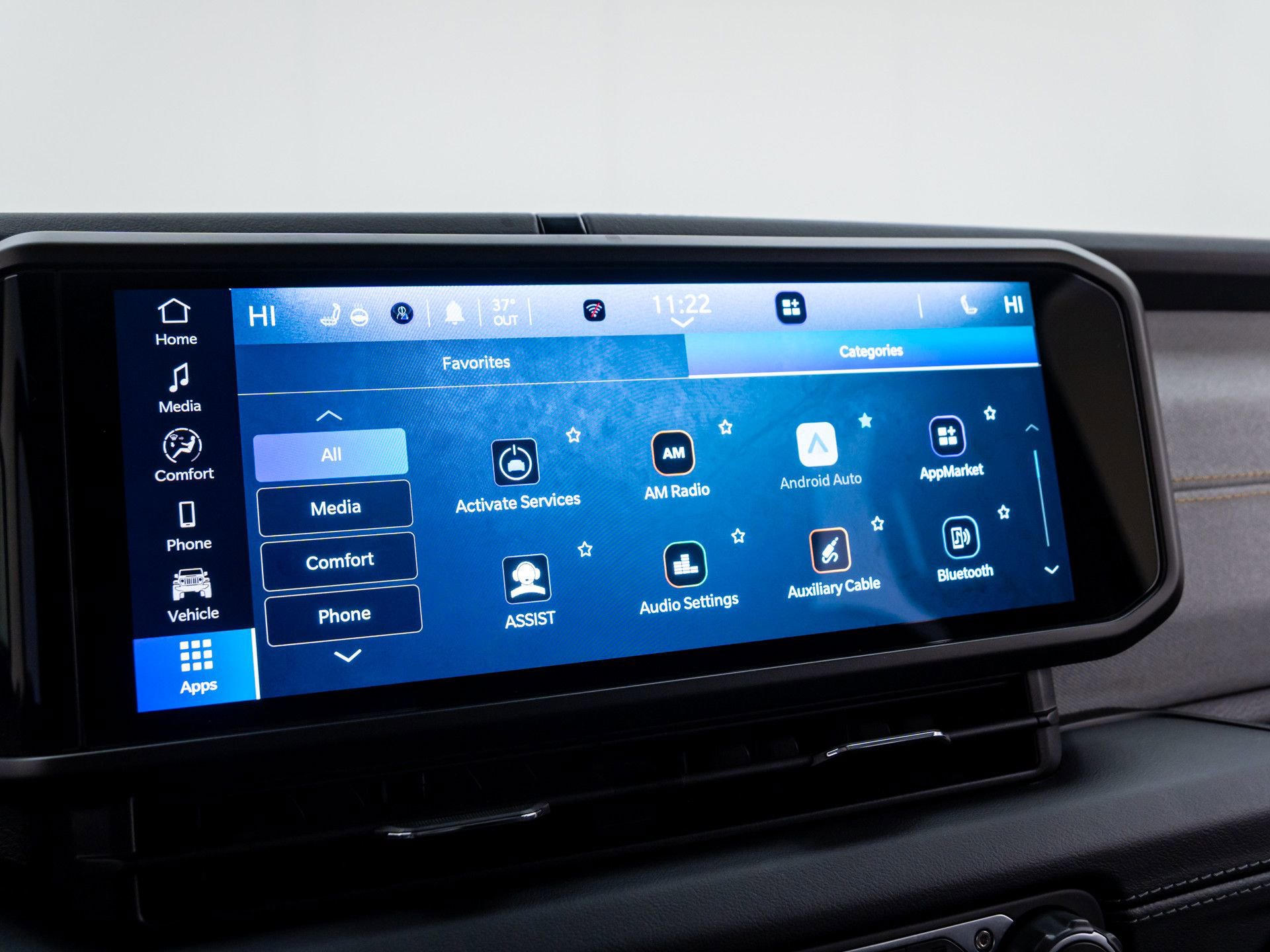 Used 2024 Jeep Wrangler Sahara image 22