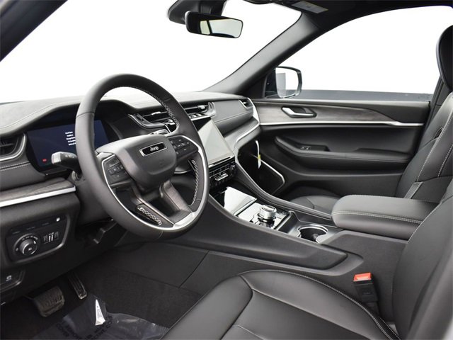 New 2025 Jeep Grand Cherokee Limited 4xe image 7