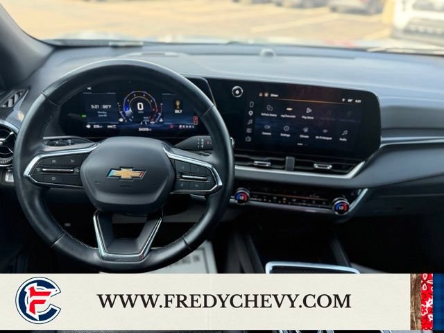 Used 2026 Chevrolet Equinox LT w/ Convenience Package II AWD/4WD image 9