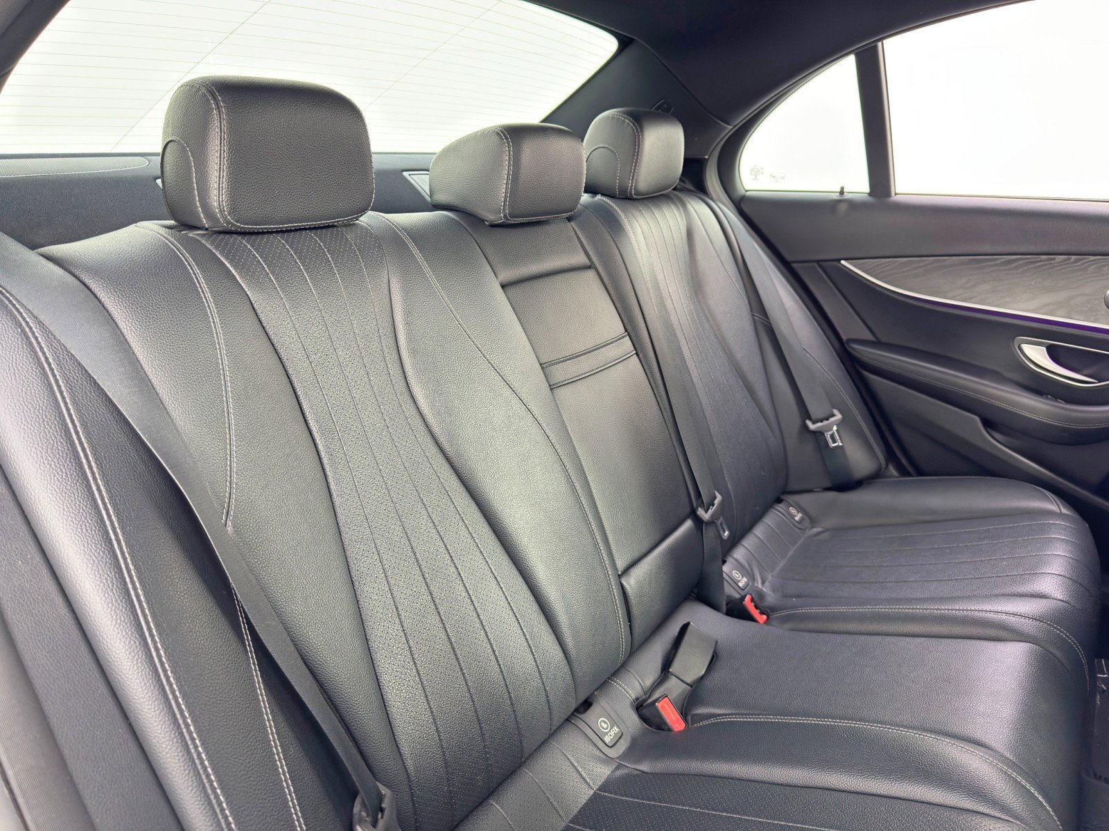 Used 2021 Mercedes-Benz E 350 Sedan w/ Premium Package image 42