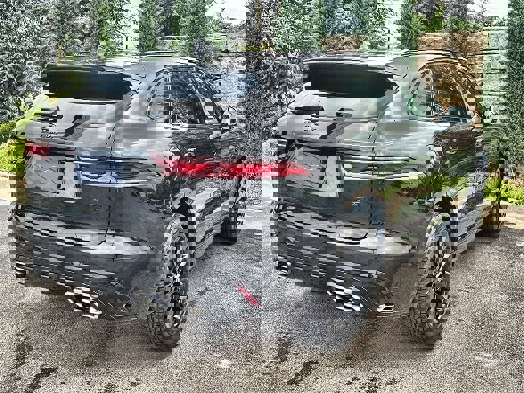 New 2026 Jaguar F-PACE R-Dynamic S image 5