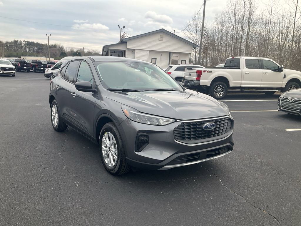 New 2026 Ford Escape Active w/ Tech Pack #1 image 3