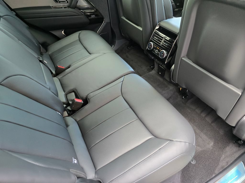 New 2026 Land Rover Range Rover Sport Dynamic SE AWD/4WD image 11