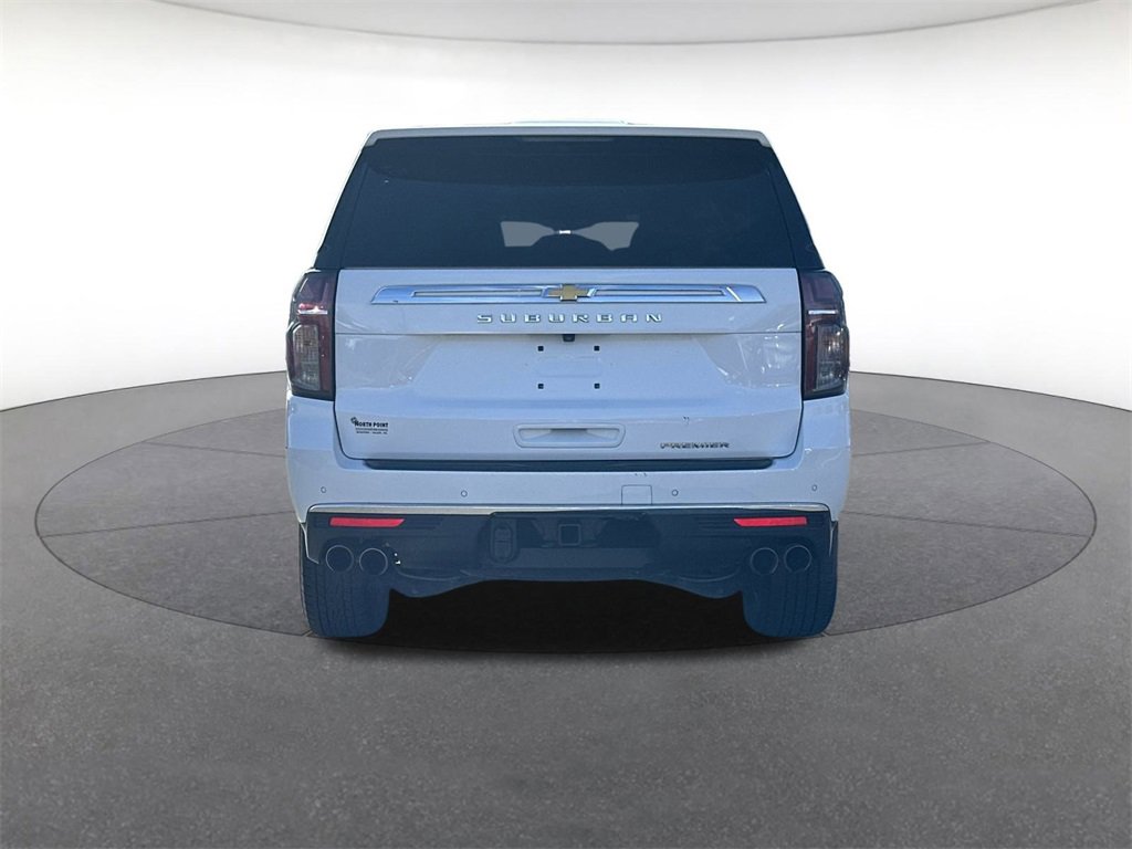 Used 2023 Chevrolet Suburban Premier image 5