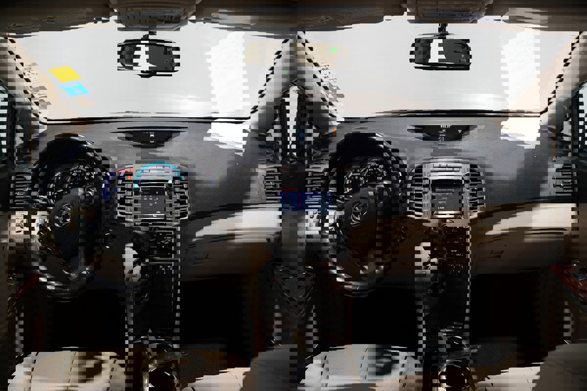 Used 2015 Toyota Venza XLE w/ XLE Premium Package image 15