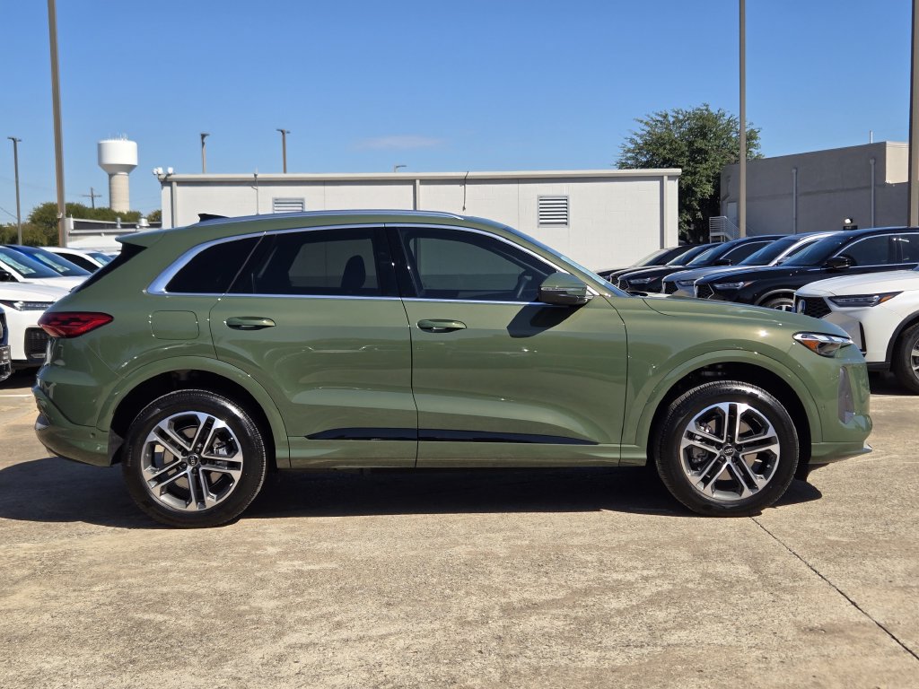 Certified 2026 Audi Q5 Premium AWD/4WD image 7
