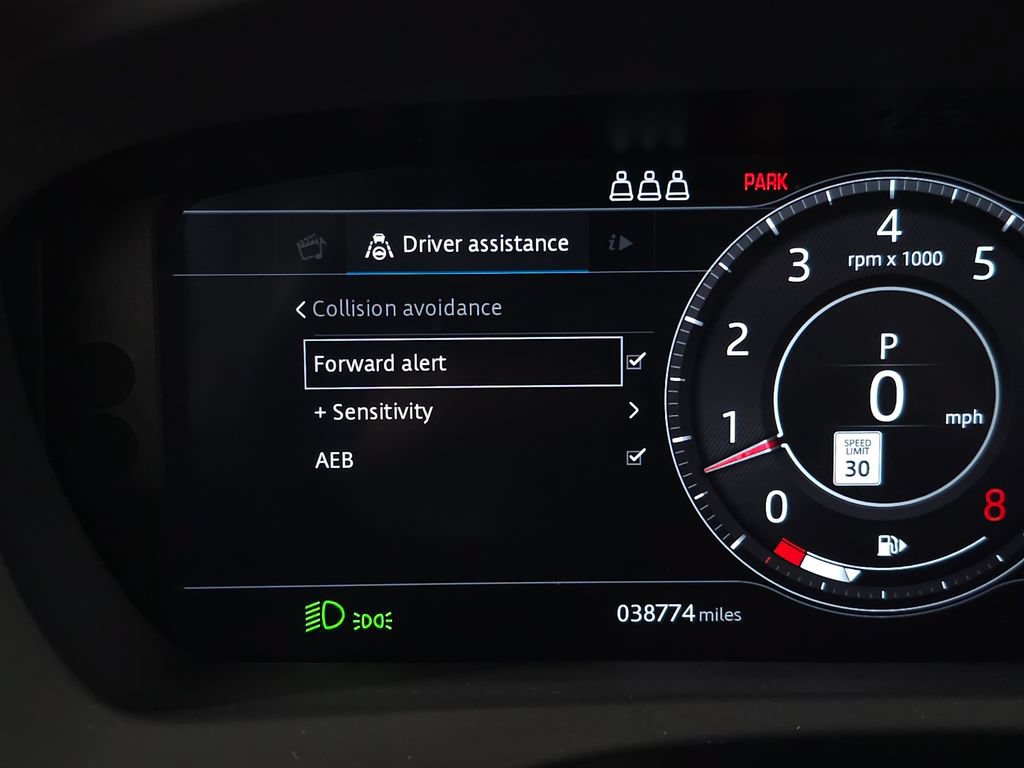 Used 2020 Jaguar F-PACE Prestige AWD/4WD image 23
