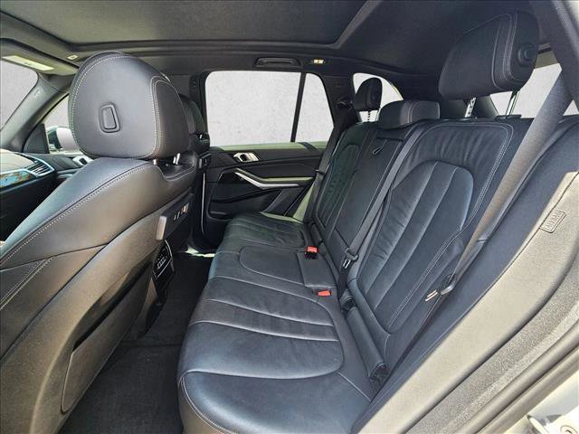 Used 2020 BMW X5 xDrive40i w/ Convenience Package image 12