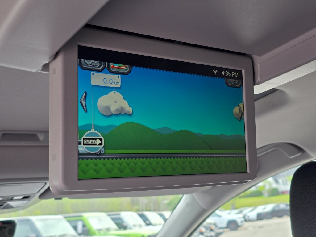 Used 2023 Honda Odyssey Touring image 14