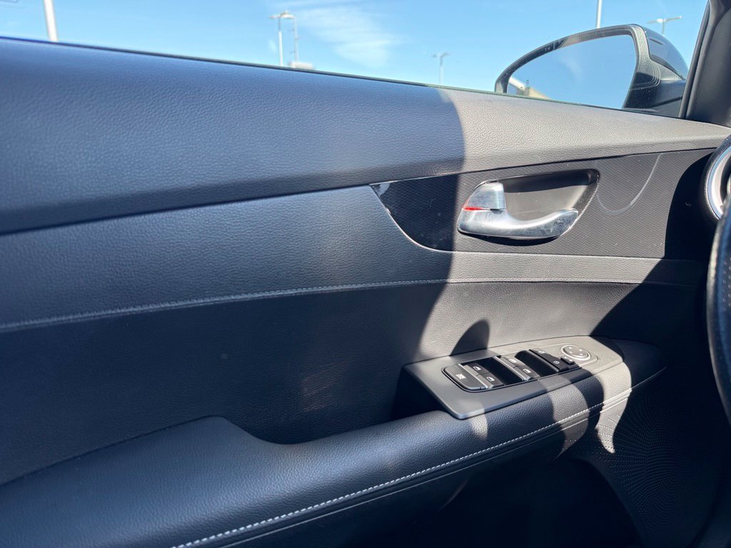 Certified 2024 Kia Forte GT-Line FWD image 11