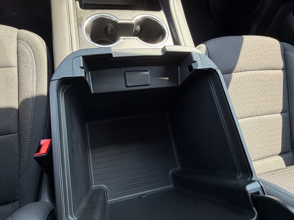 Used 2022 Chevrolet Tahoe LS image 29