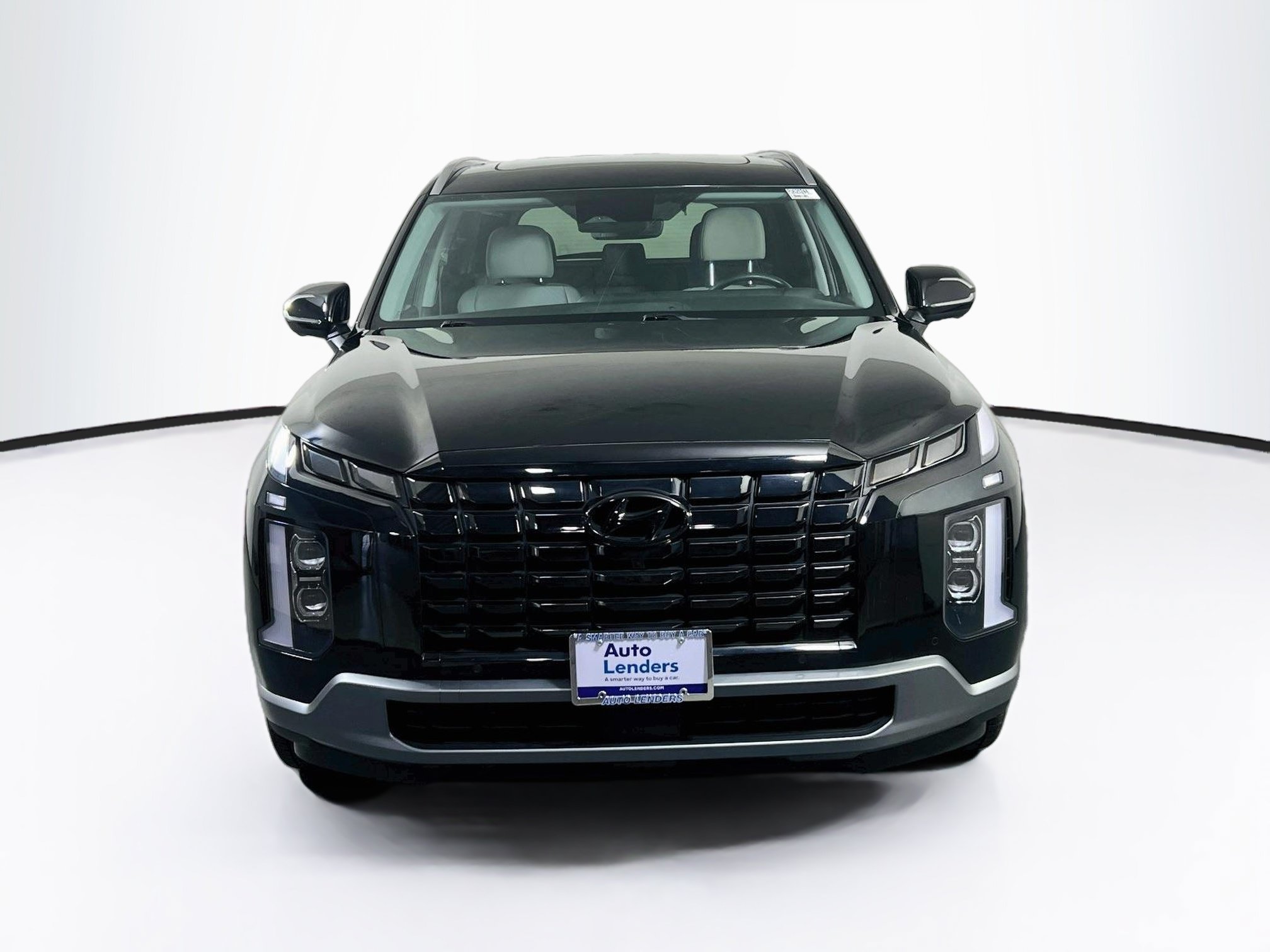 Used 2023 Hyundai Palisade SEL AWD/4WD image 2
