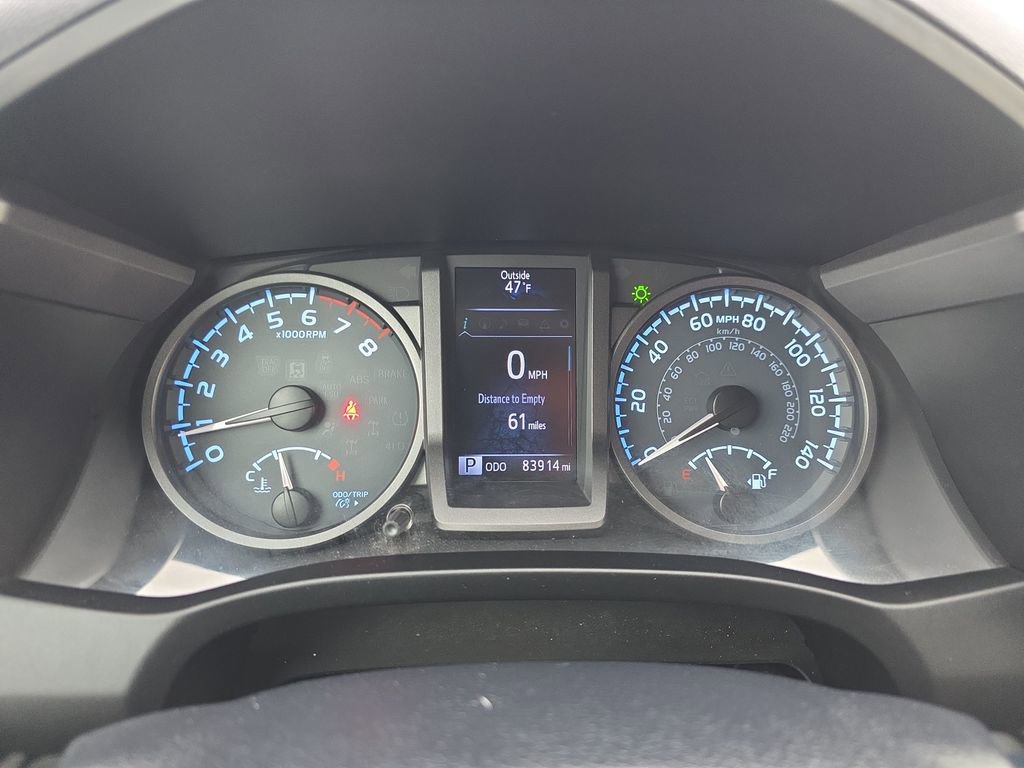 Used 2017 Toyota Tacoma TRD Off-Road image 15