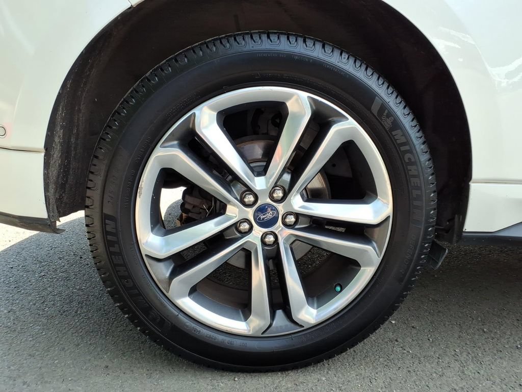 Certified 2018 Ford Edge Sport w/ Equipment Group 401A AWD/4WD image 25