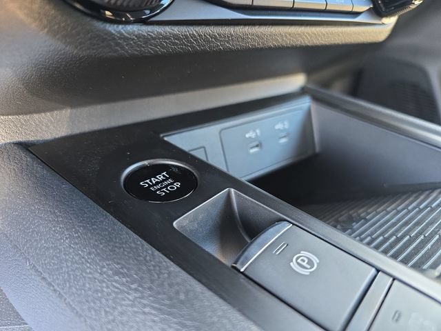 New 2026 Nissan Kicks SV w/ Cold Weather Package FWD image 21