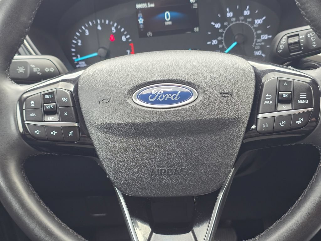 Used 2022 Ford Escape SE w/ SE Sport Appearance Package AWD/4WD image 17