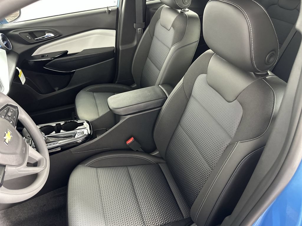 New 2026 Chevrolet Trax LT FWD image 20