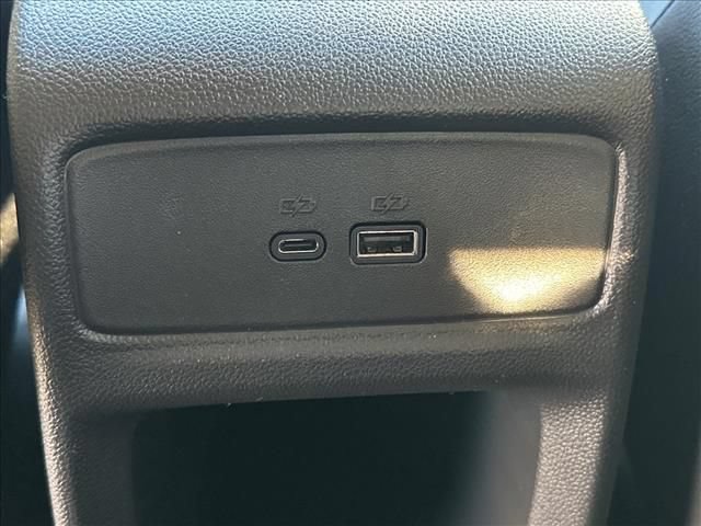 Used 2025 Chevrolet Trax LT w/ Driver Confidence Package FWD image 16