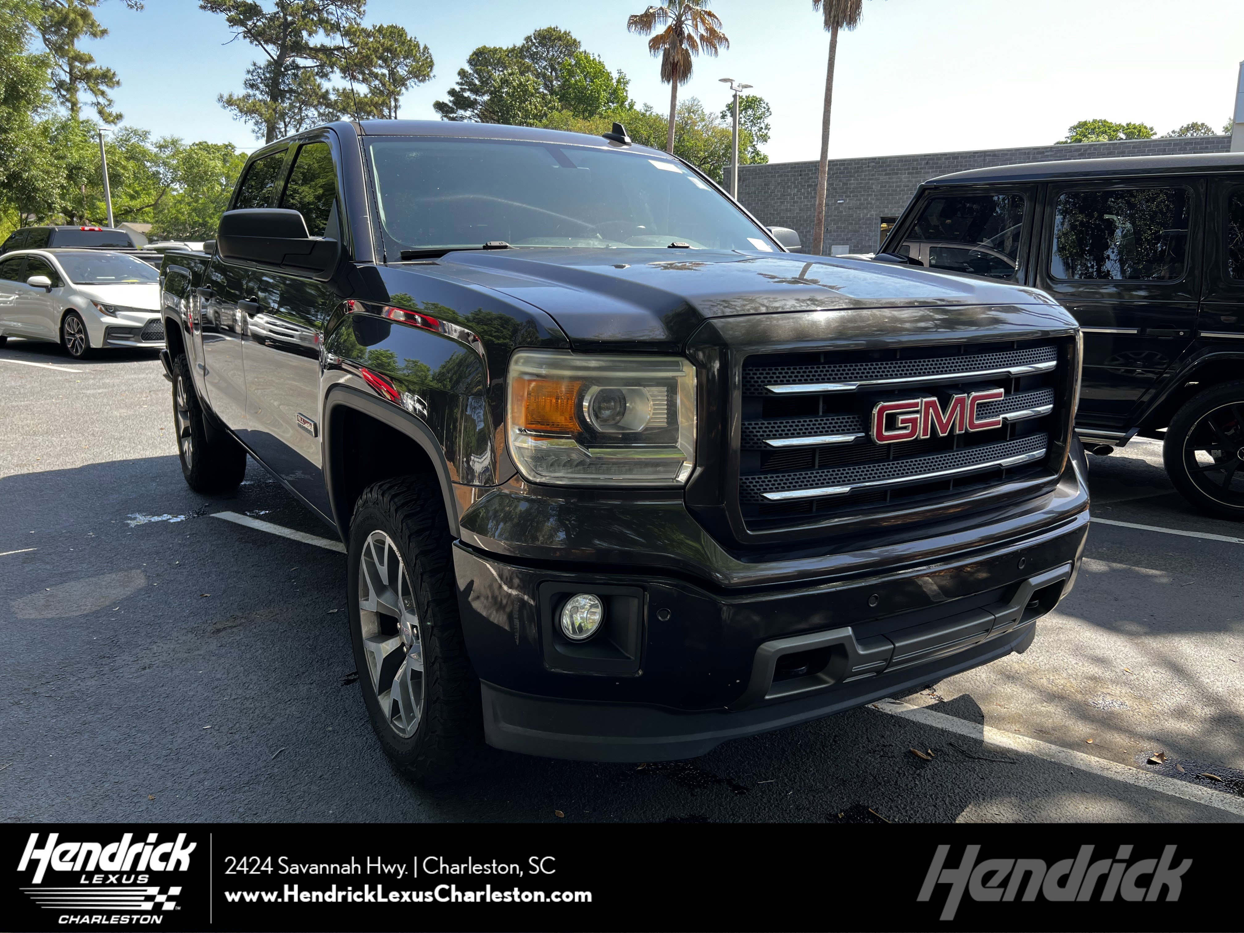 Used 2015 GMC Sierra 1500 SLT image 1