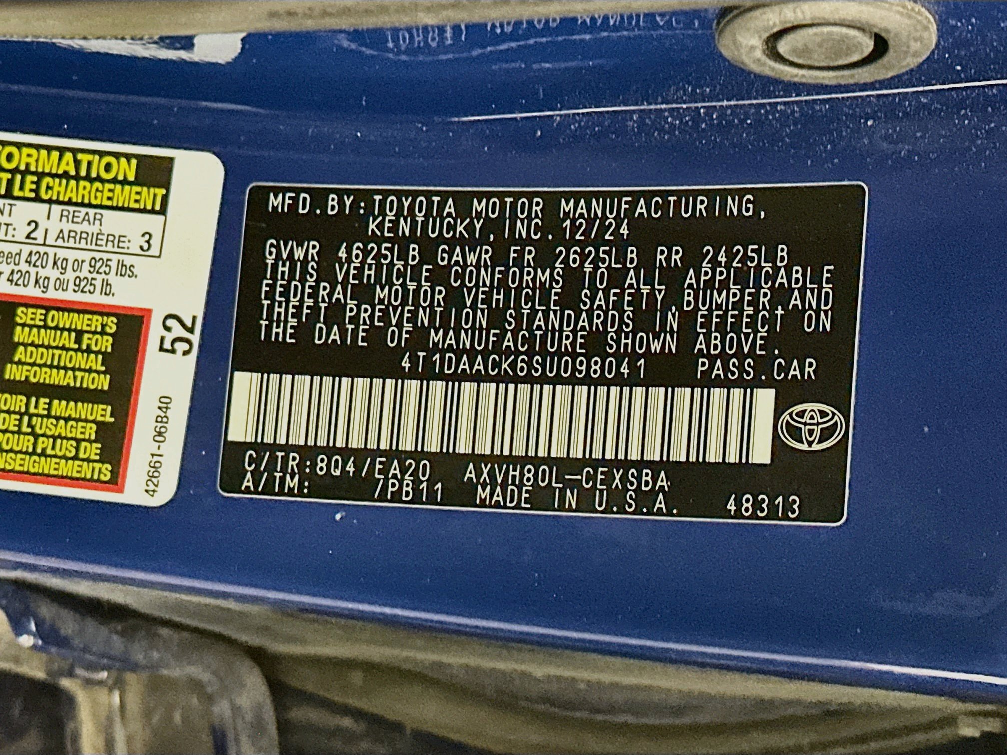 Used 2025 Toyota Camry SE FWD image 12