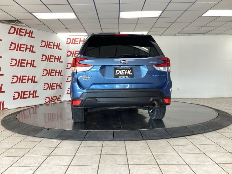 Used 2021 Subaru Forester Premium AWD/4WD image 6