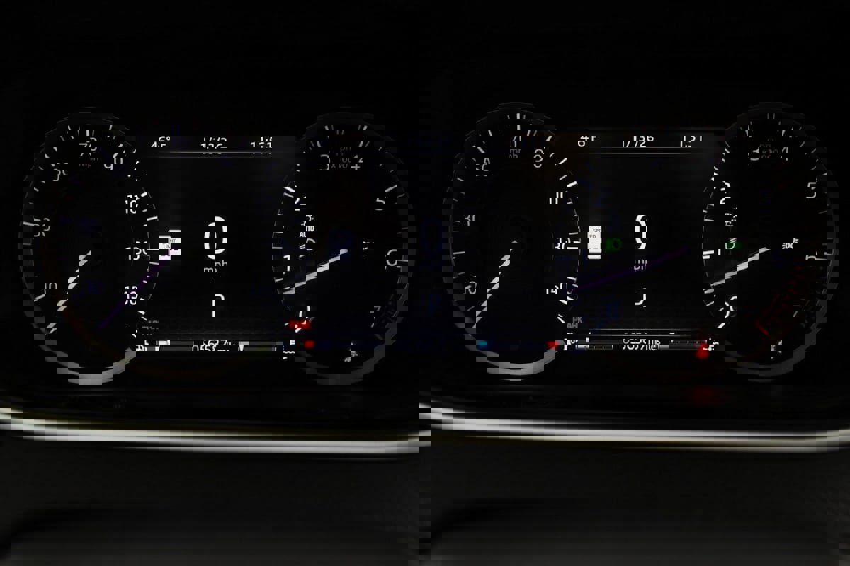 Used 2020 Land Rover Range Rover Evoque S image 16