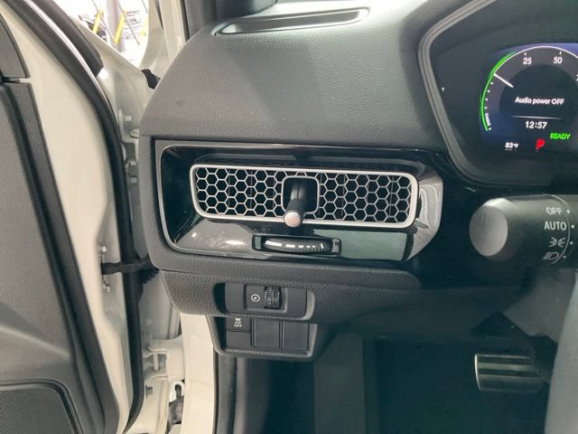 Certified 2025 Honda Civic Sport Touring image 9