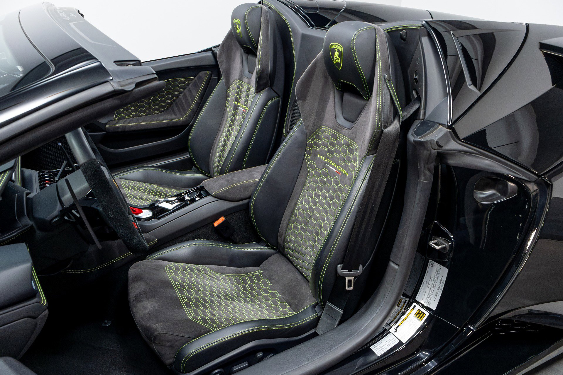 Used 2017 Lamborghini Huracan LP 610-4 image 6