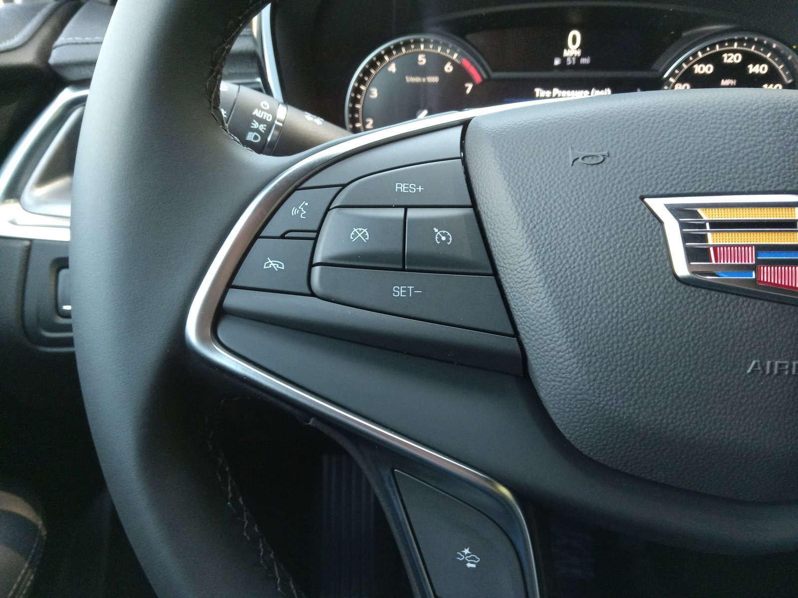 New 2026 Cadillac XT5 Luxury AWD/4WD image 19