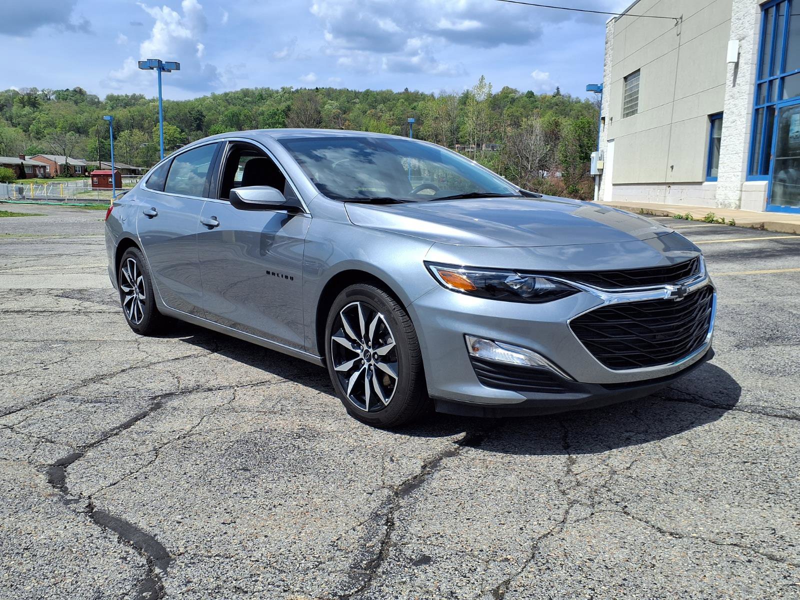 Used 2023 Chevrolet Malibu RS w/ Driver Confidence Package FWD image 1