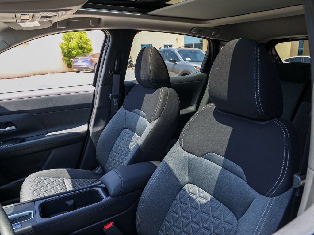 New 2026 Nissan Kicks SV w/ SV Premium Package FWD image 45