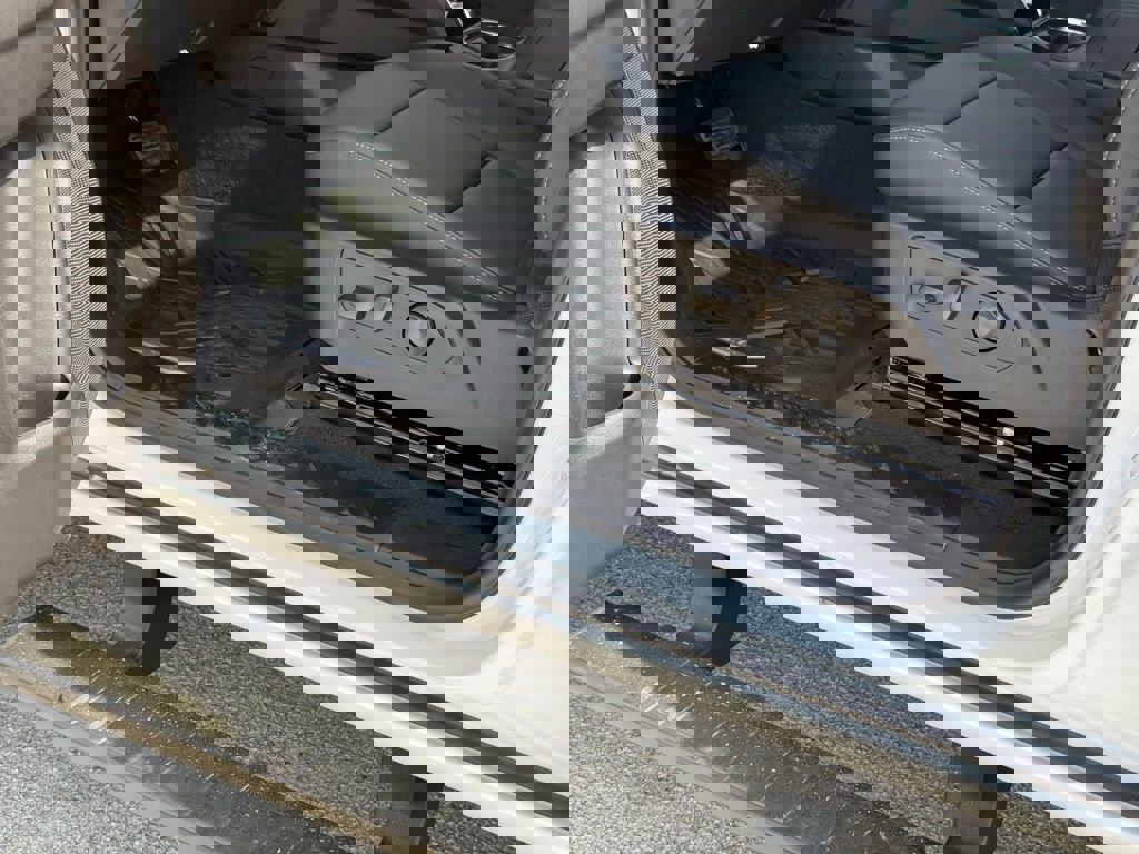 New 2026 GMC Canyon Elevation w/ Convenience Package image 21