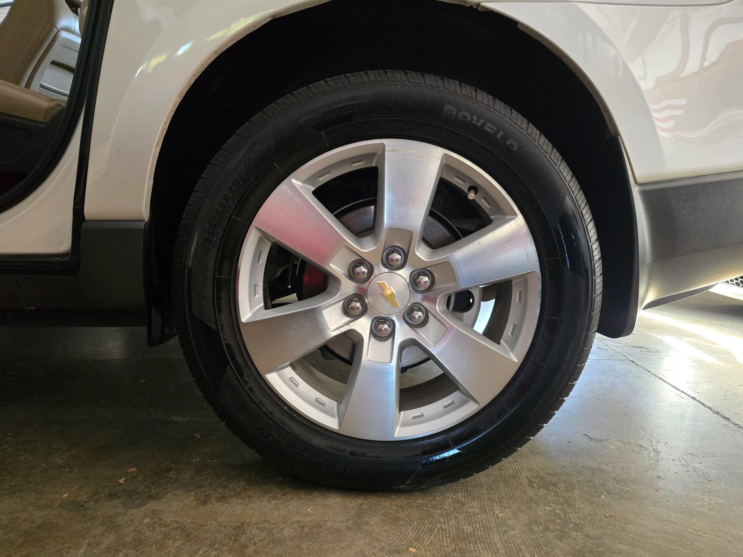 Used 2012 Chevrolet Traverse LTZ FWD image 51
