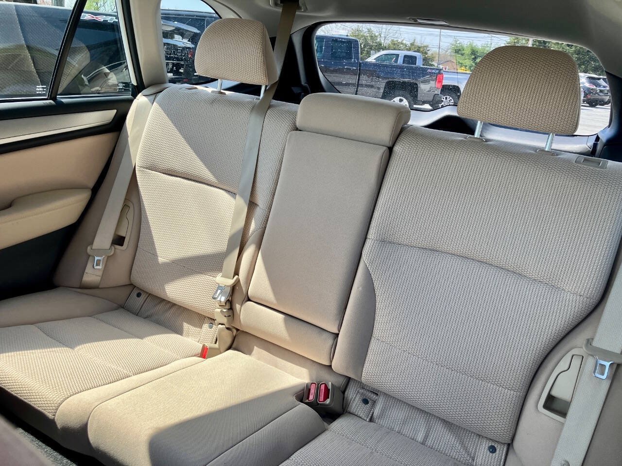 Used 2018 Subaru Outback 2.5i Premium AWD/4WD image 14