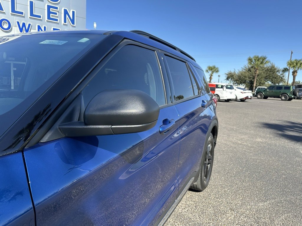 Used 2022 Ford Explorer XLT w/ Class IV Trailer Tow Package image 12