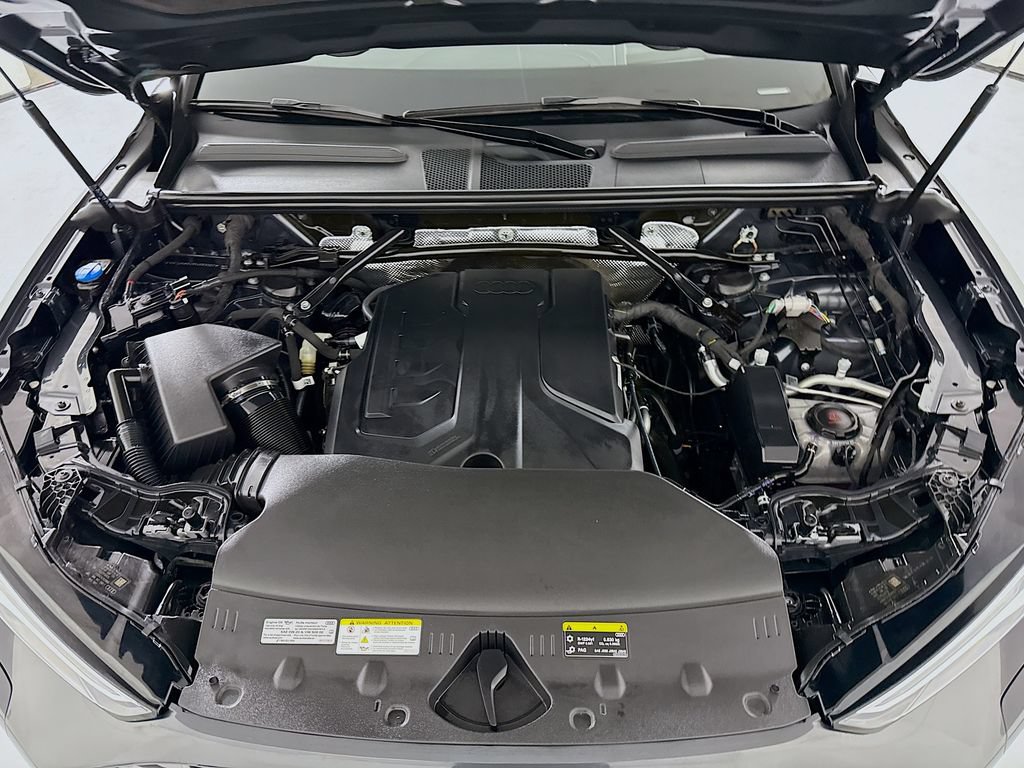Certified 2025 Audi Q5 Premium w/ Premium Plus AWD/4WD image 30