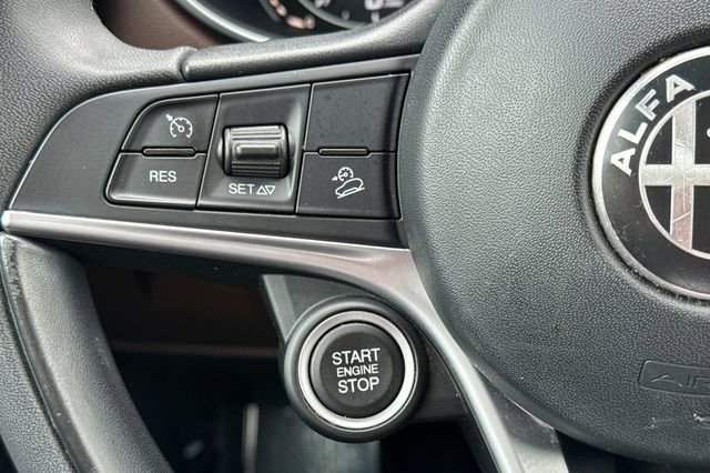 Used 2019 Alfa Romeo Stelvio Ti image 37