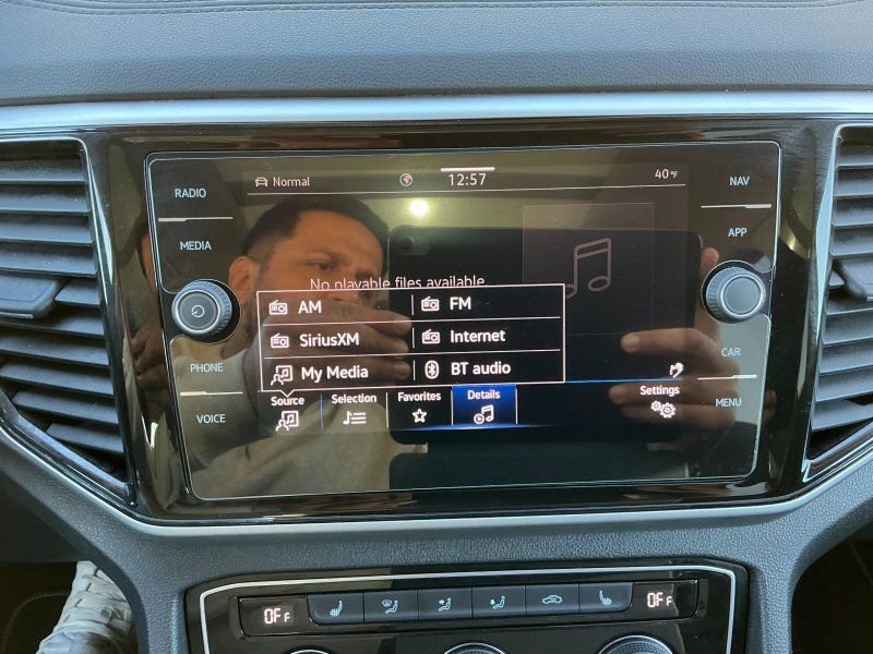 Used 2021 Volkswagen Atlas SEL image 24