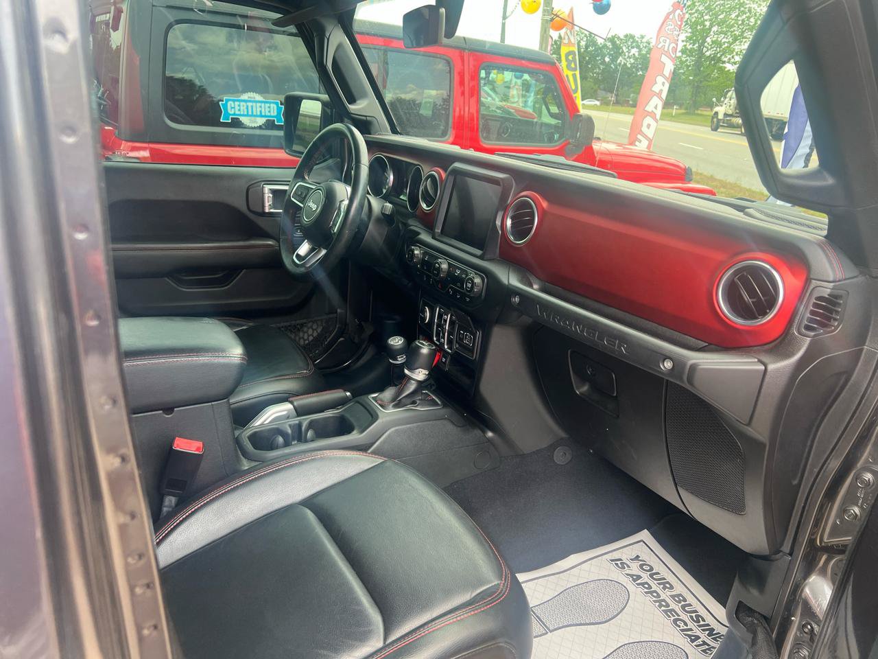 Used 2018 Jeep Wrangler Unlimited Rubicon AWD/4WD image 9