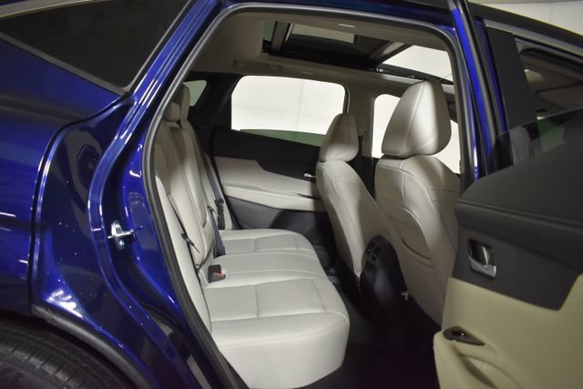 Certified 2025 Nissan Murano SL w/ Cargo Package AWD/4WD image 38