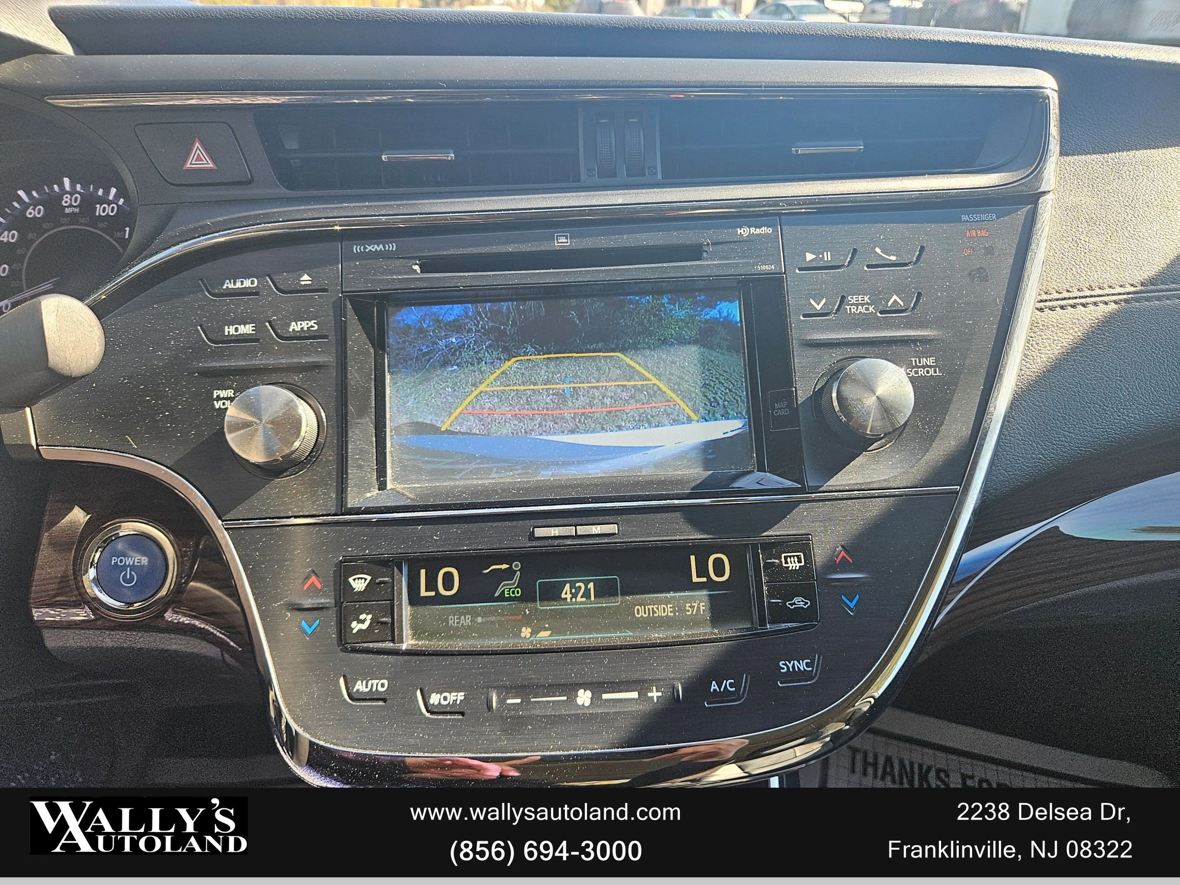 Used 2015 Toyota Avalon Limited FWD image 36