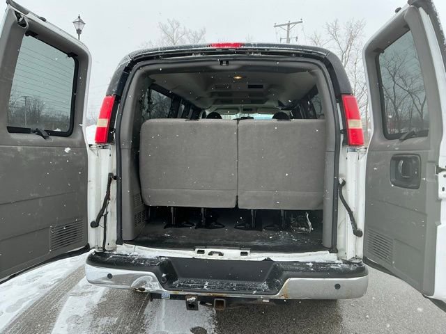 Used 2015 Chevrolet Express 3500 LT w/ LT Preferred Equipment Group image 11