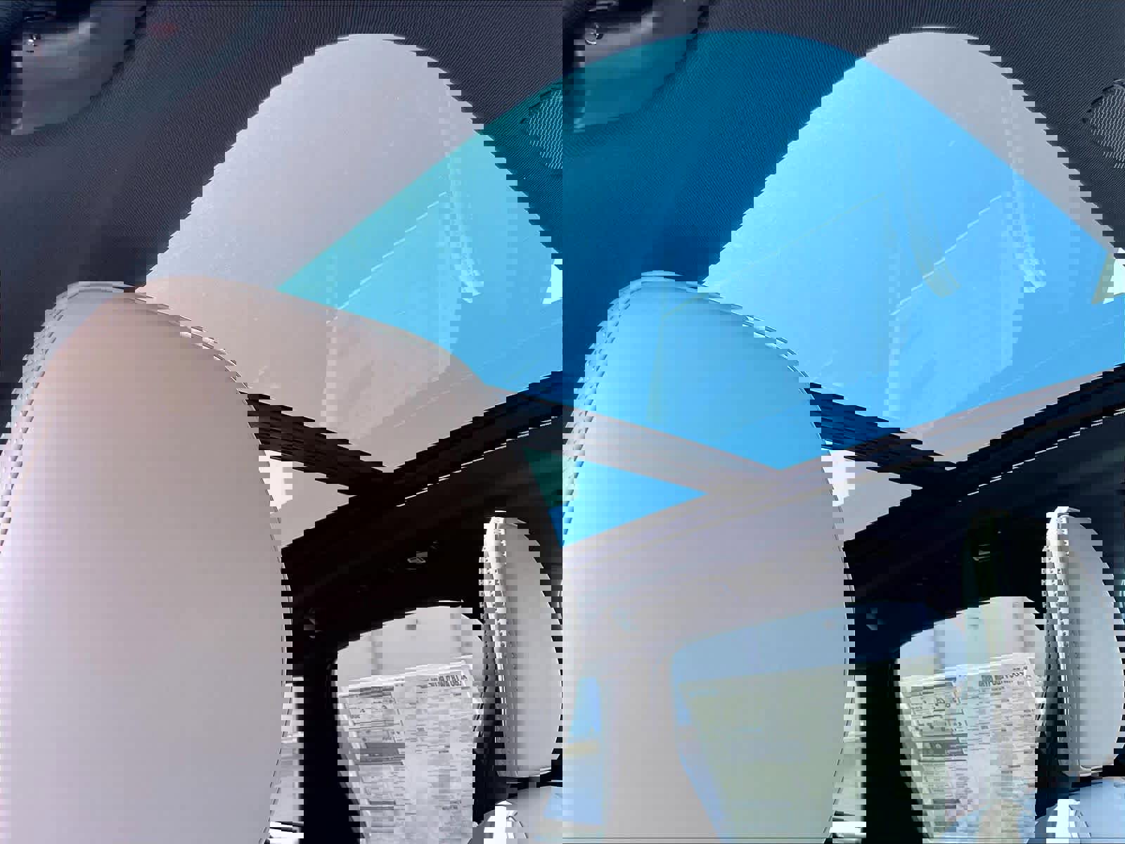 New 2026 Volvo XC60 T8 Plus w/ Protection Package Premier AWD/4WD image 28