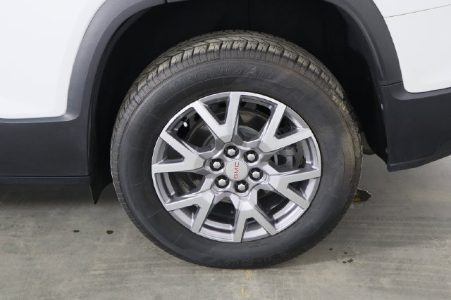 Used 2021 GMC Acadia SLT FWD image 40